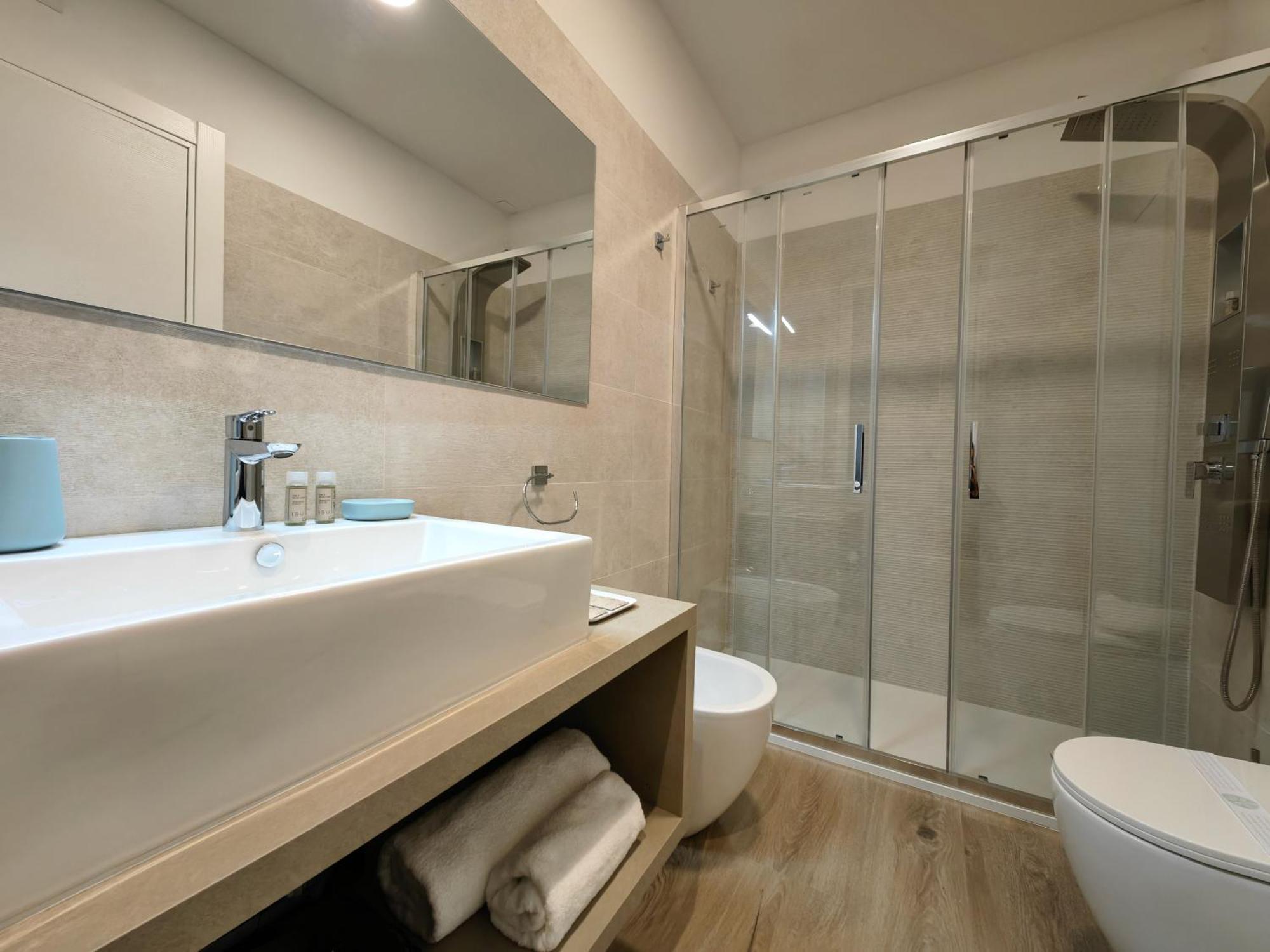 Galleria Roma Art Guesthouse أوريستانو المظهر الخارجي الصورة